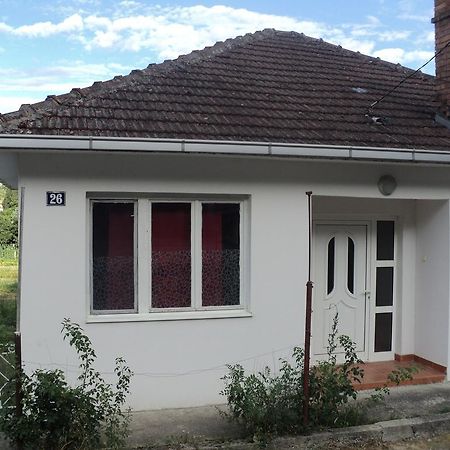 Apartments Suzana ชาพลินา ภายนอก รูปภาพ