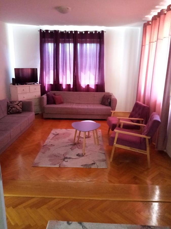 Apartments Suzana ชาพลินา ภายนอก รูปภาพ
