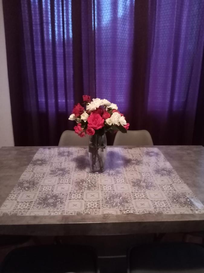 Apartments Suzana ชาพลินา ภายนอก รูปภาพ