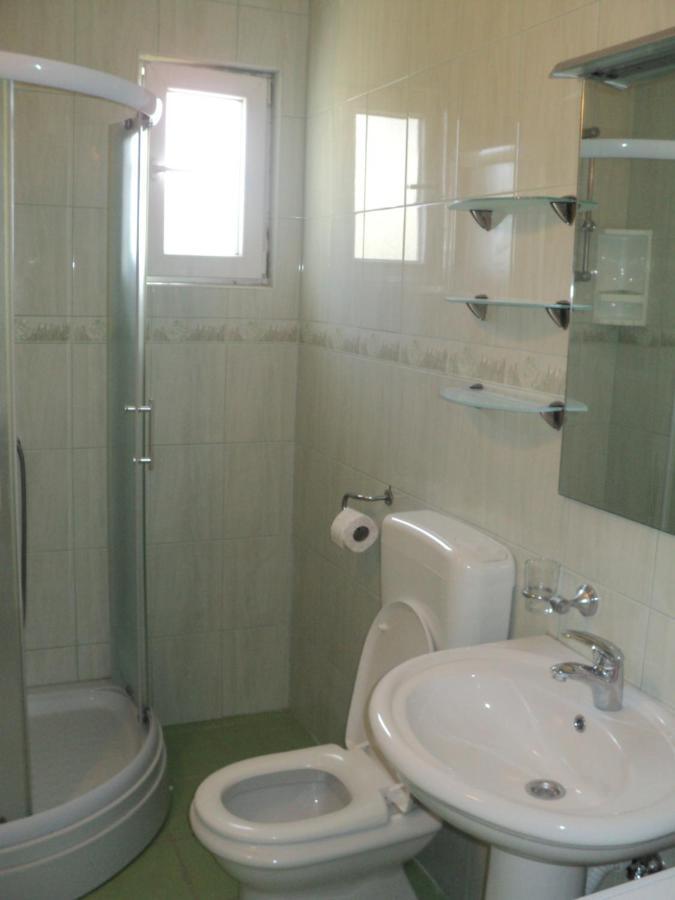 Apartments Suzana ชาพลินา ภายนอก รูปภาพ
